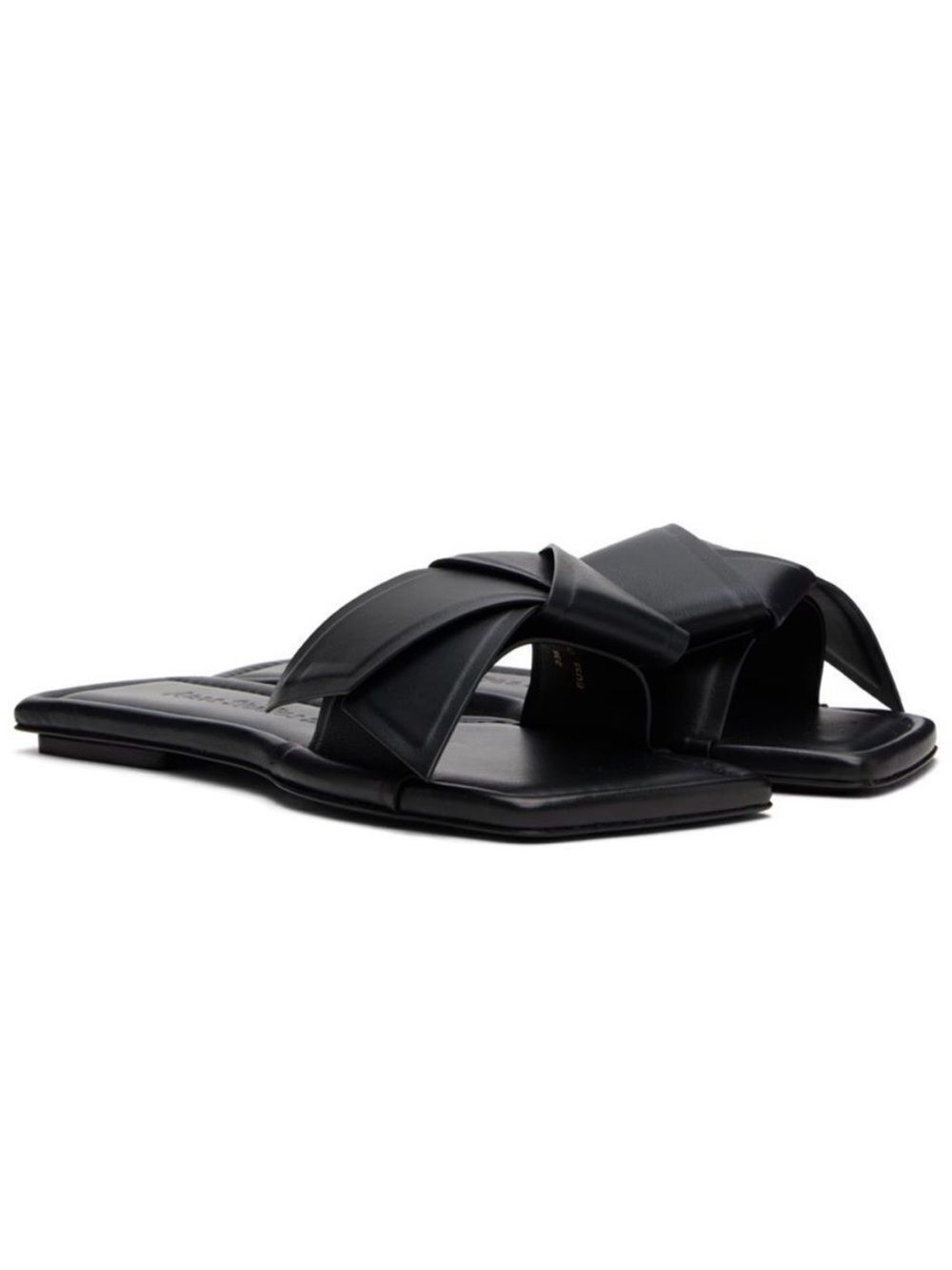 NWOT ACNE STUDIOS Musubi Sandals in Black